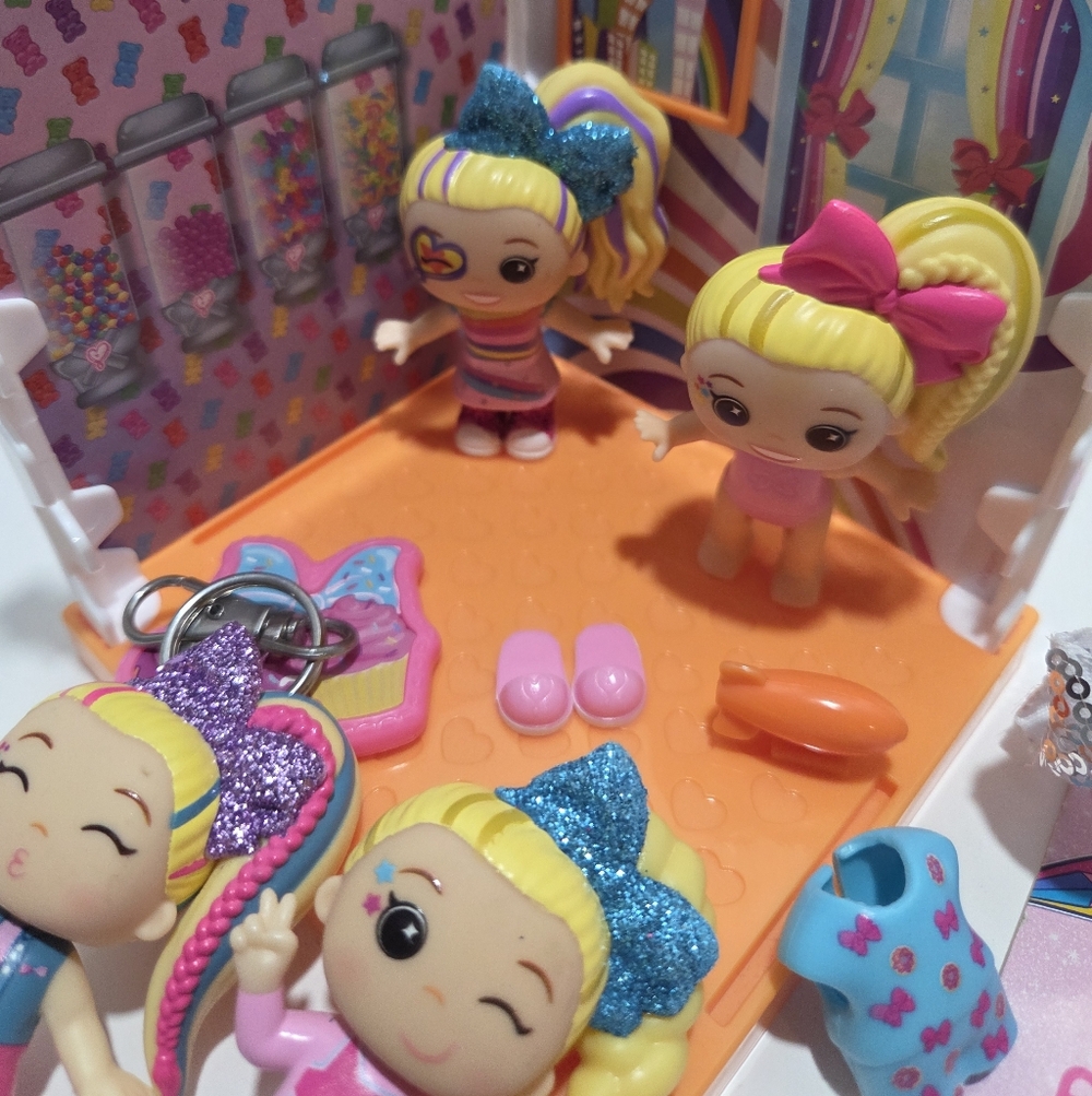 JoJo Siwa Bow Pens, Digures,Keychain, Bracelet, and Earrings